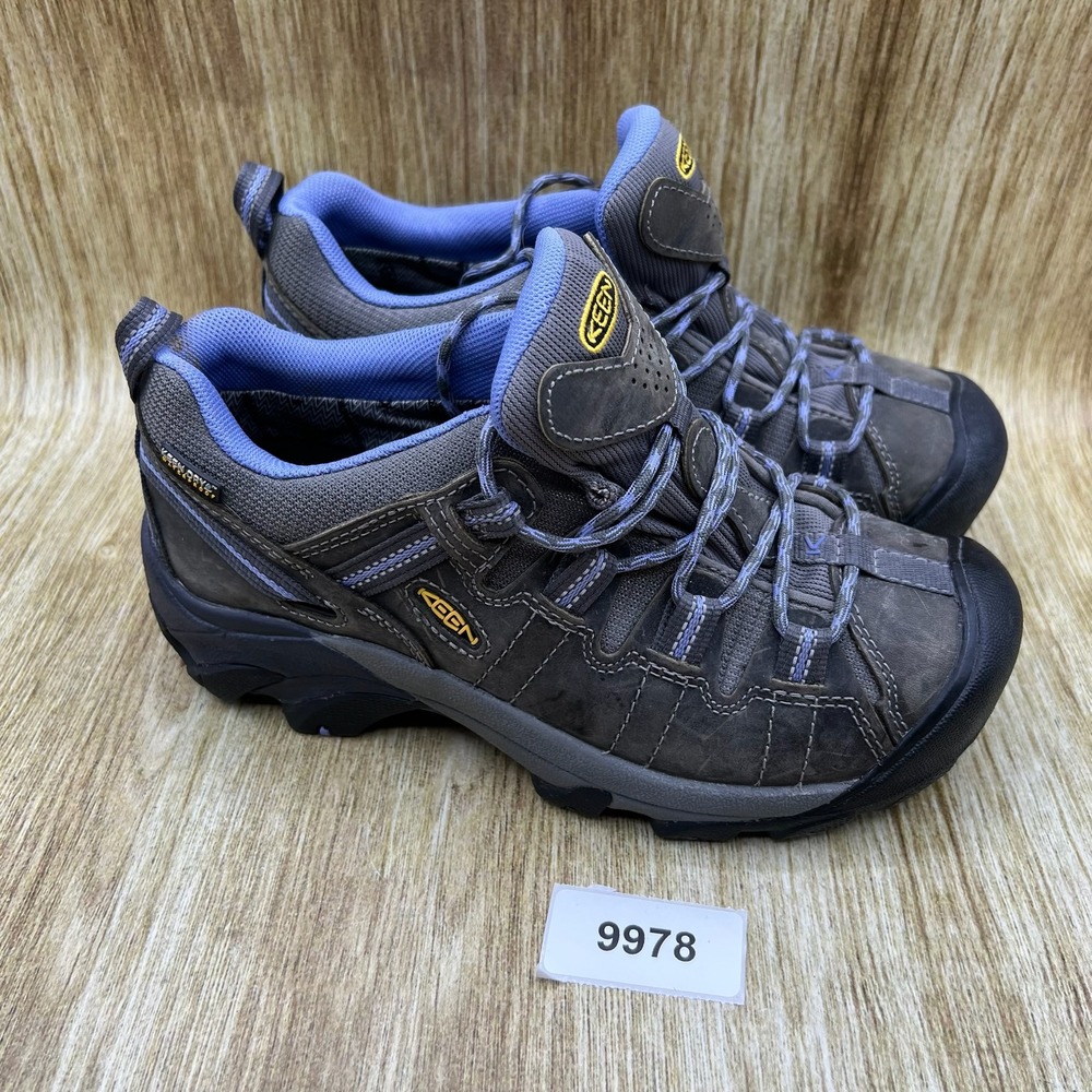Keen Women's Gray Hiking Shoes with Yellow Logo - Picture 10 of 10